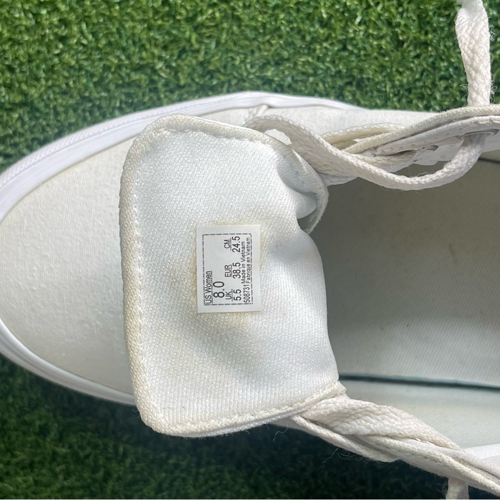 Vans Old Skool Womens Size 8 Triple White Off The Wall‎ Skateboard Low - Picture 6 of 6